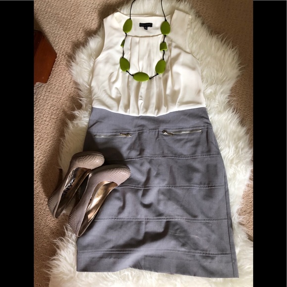 Spense/Beautiful woman midi dress. Size small - Picture 5 of 8